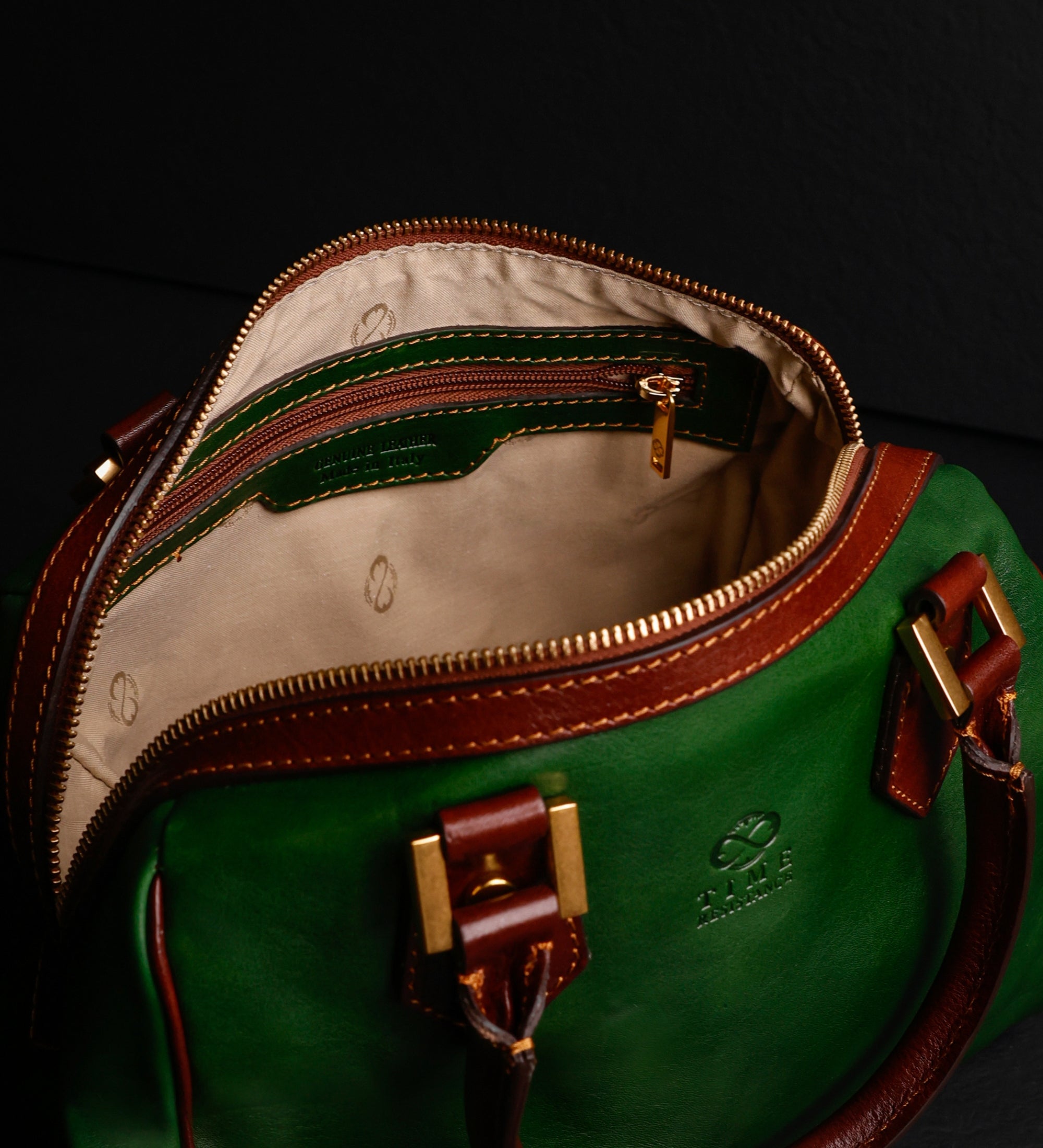 Womens Leather Barrel Bag Handbag - Little Dorrit