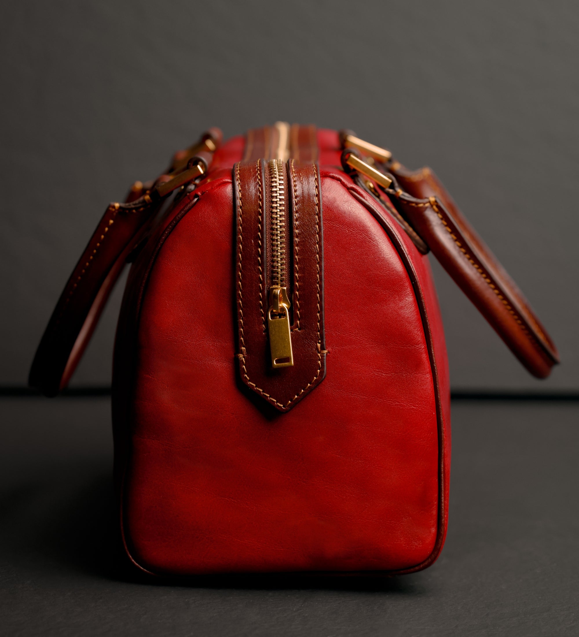 Womens Leather Barrel Bag Handbag - Little Dorrit