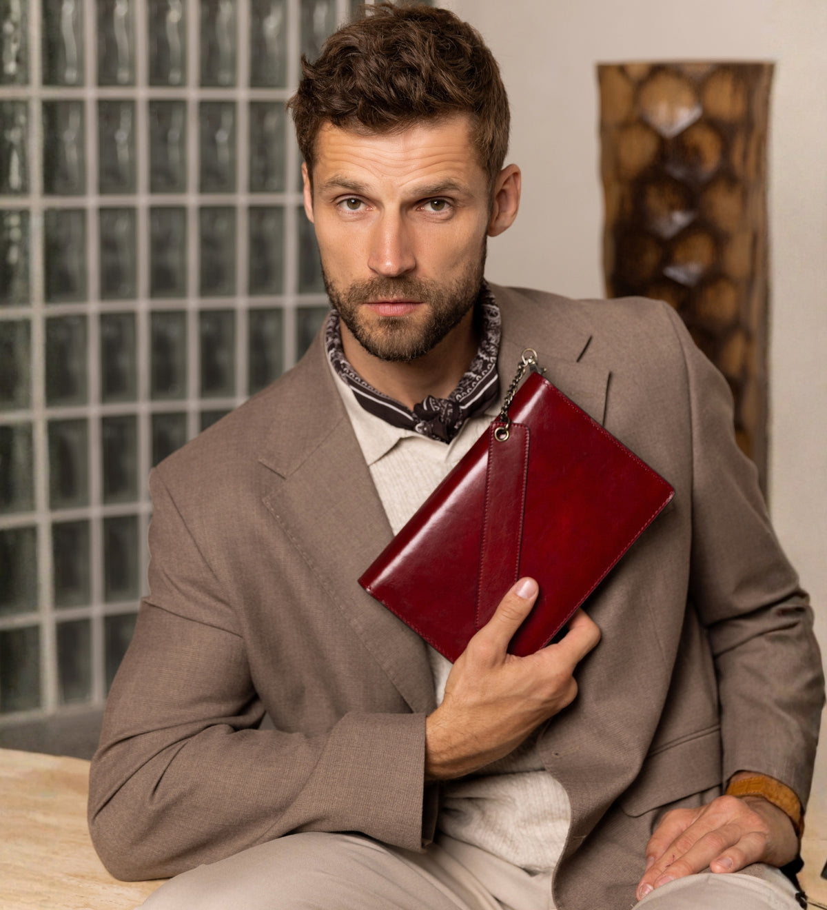 Leather Journal with Refillable A5 Notepad - The Diary of a Nobody