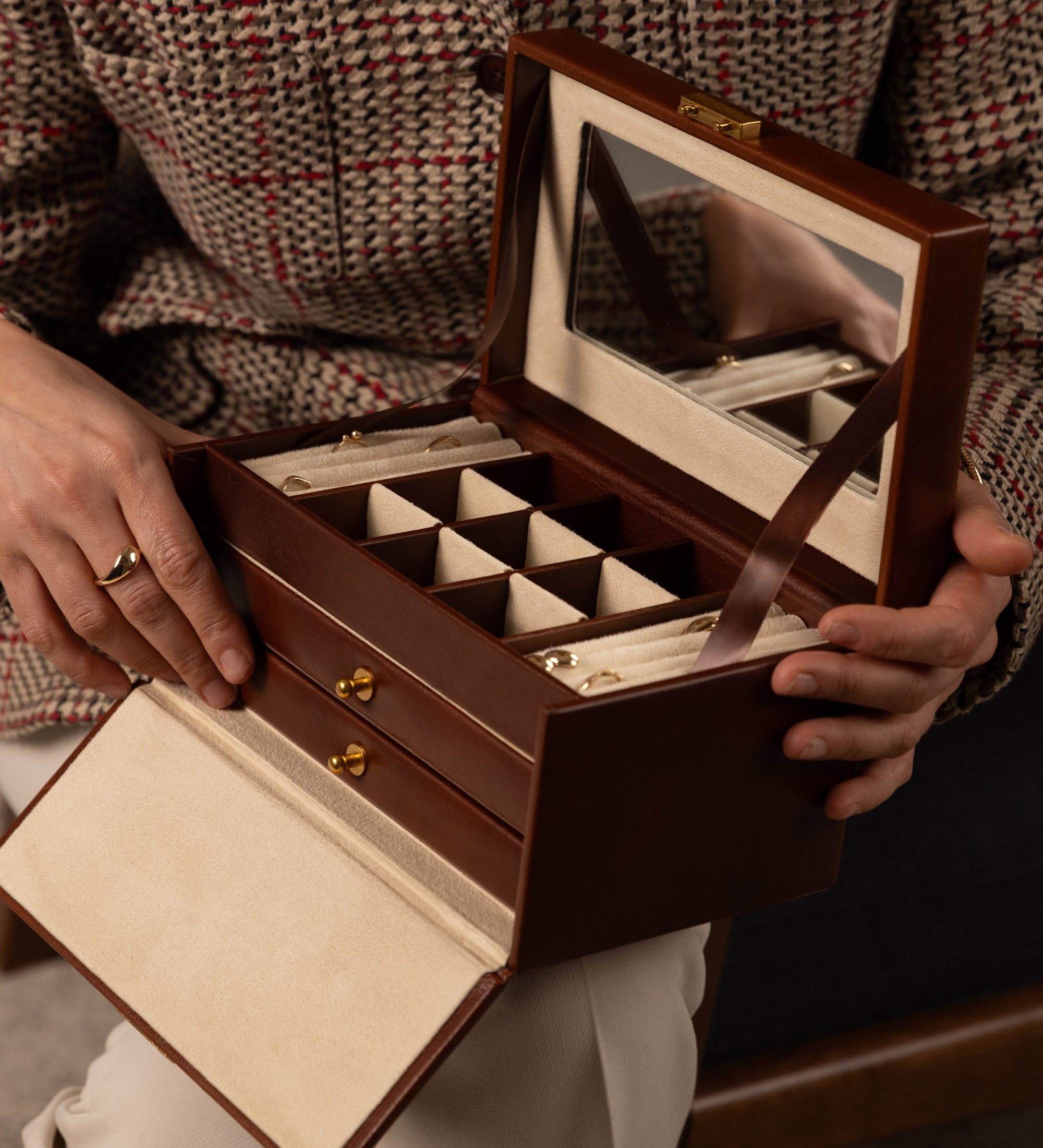 Leather Jewelry Box for Women - Beloved