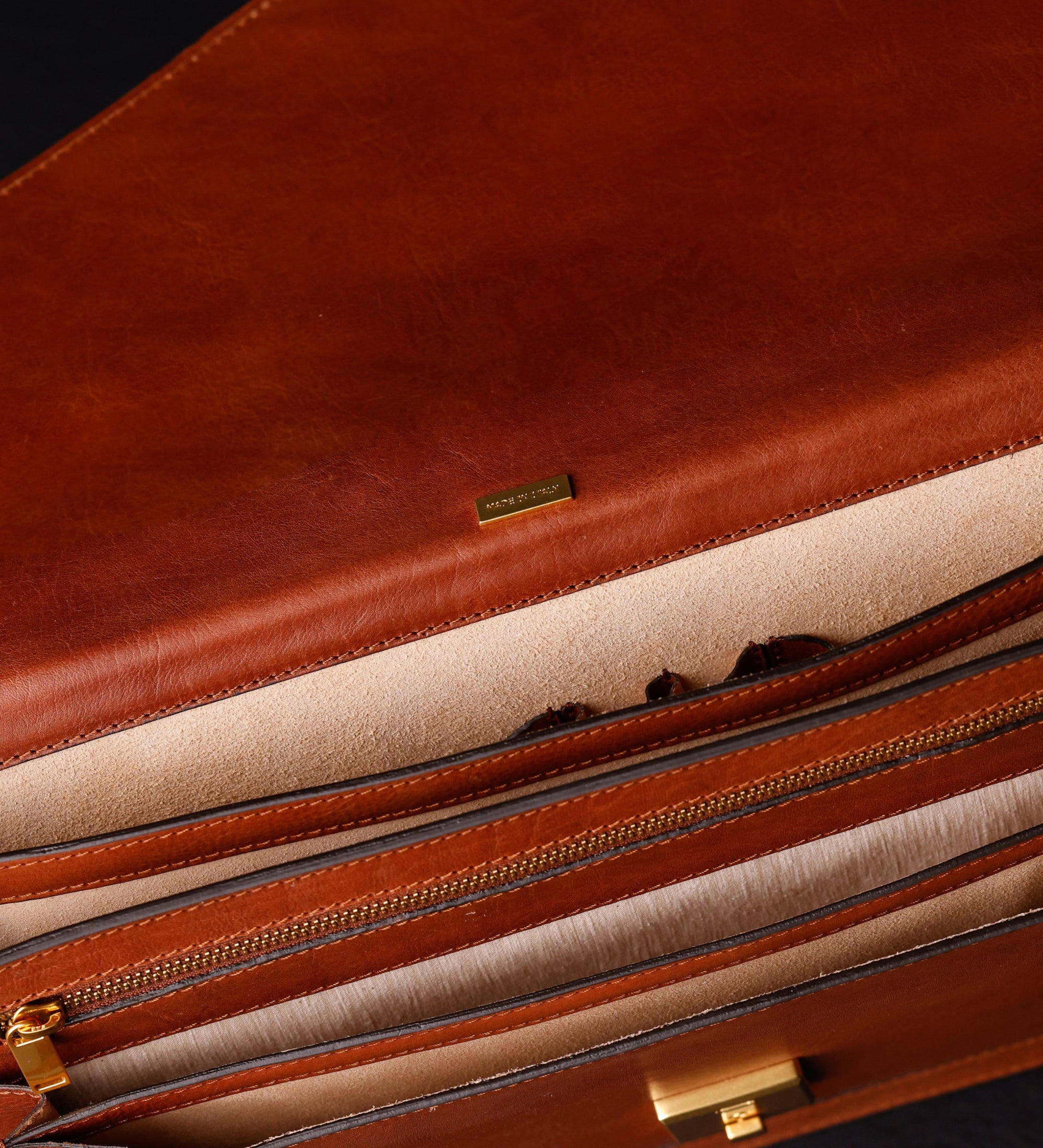 Classic Design Leather Briefcase - The Magus