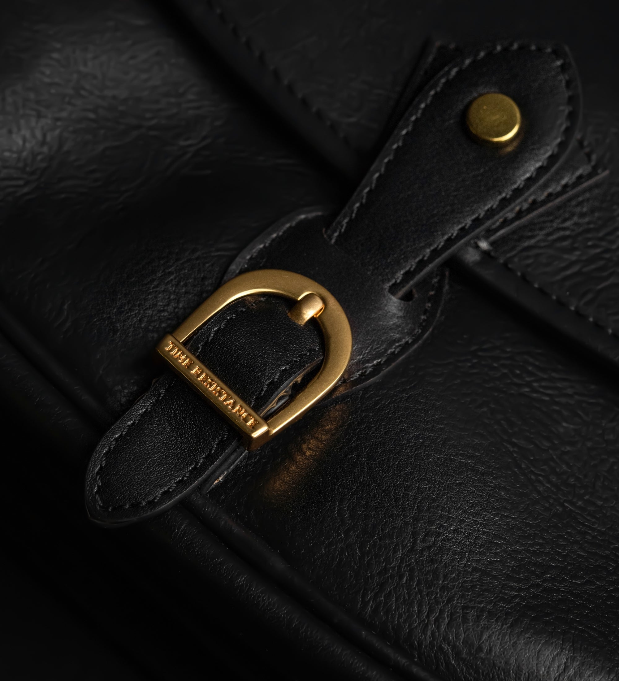 Womens Leather Saddle Bag - Women In Love